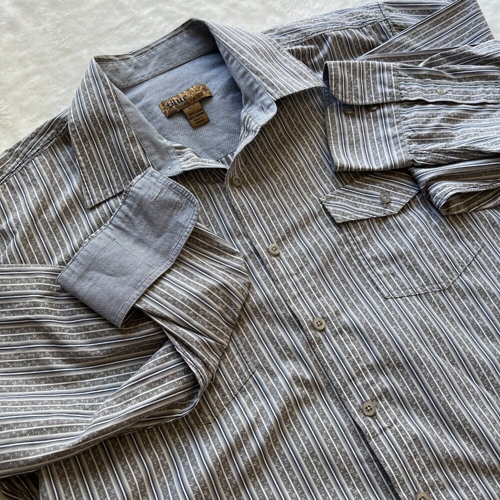 Blue by Pronto Uomo Mens XLT Button Up Gray Striped Dress Shirt Reverse Cuff